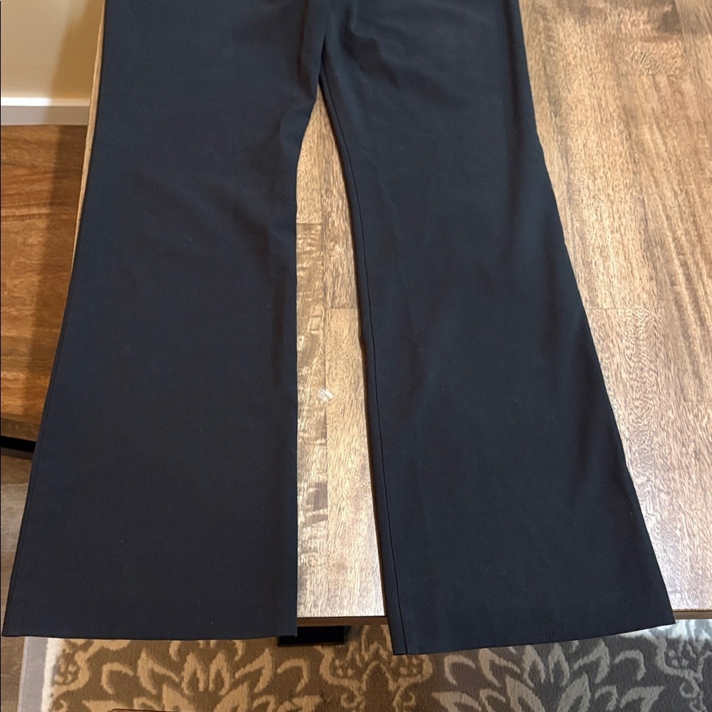 Norma Kamali size 10 Women's Black Straight Leg Pants Trousers - Picture 11 of 11